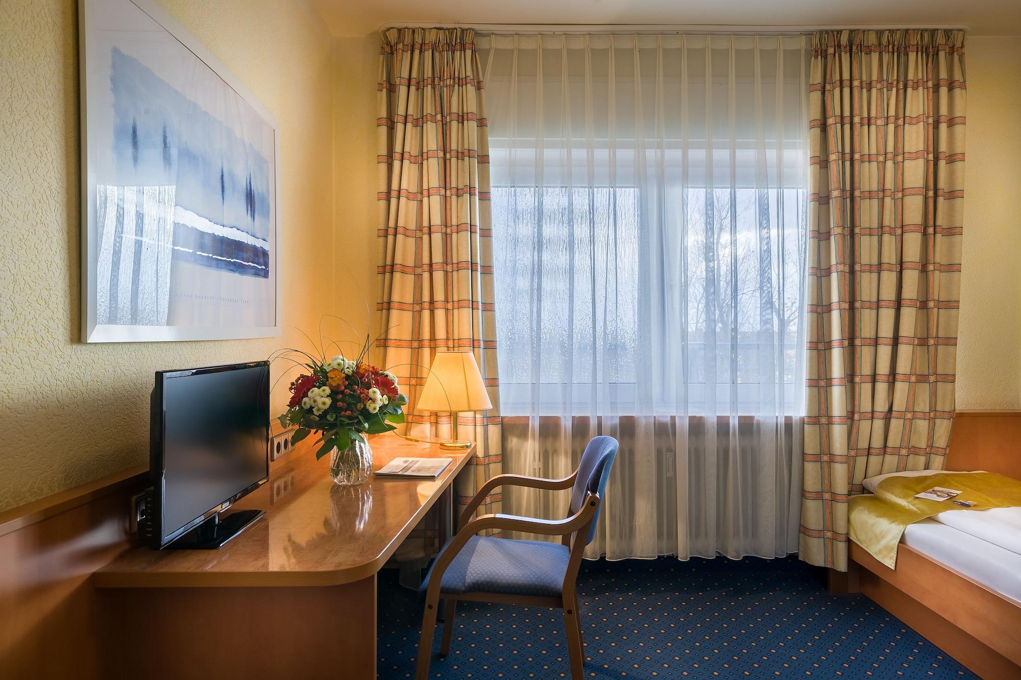 Scope Hotel Greif Карлсруе Екстериор снимка
