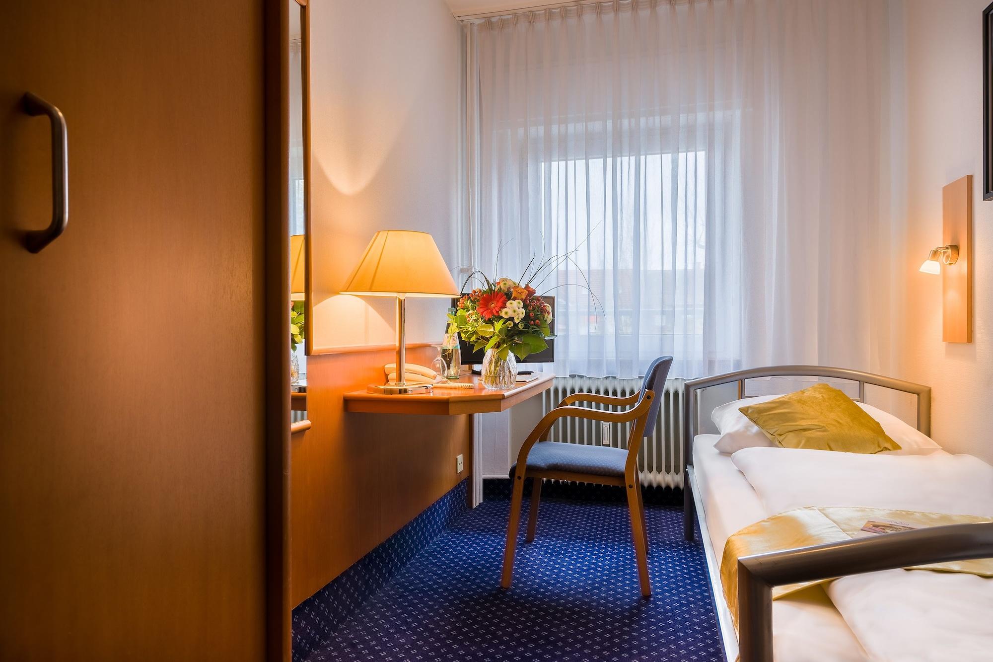 Scope Hotel Greif Карлсруе Екстериор снимка