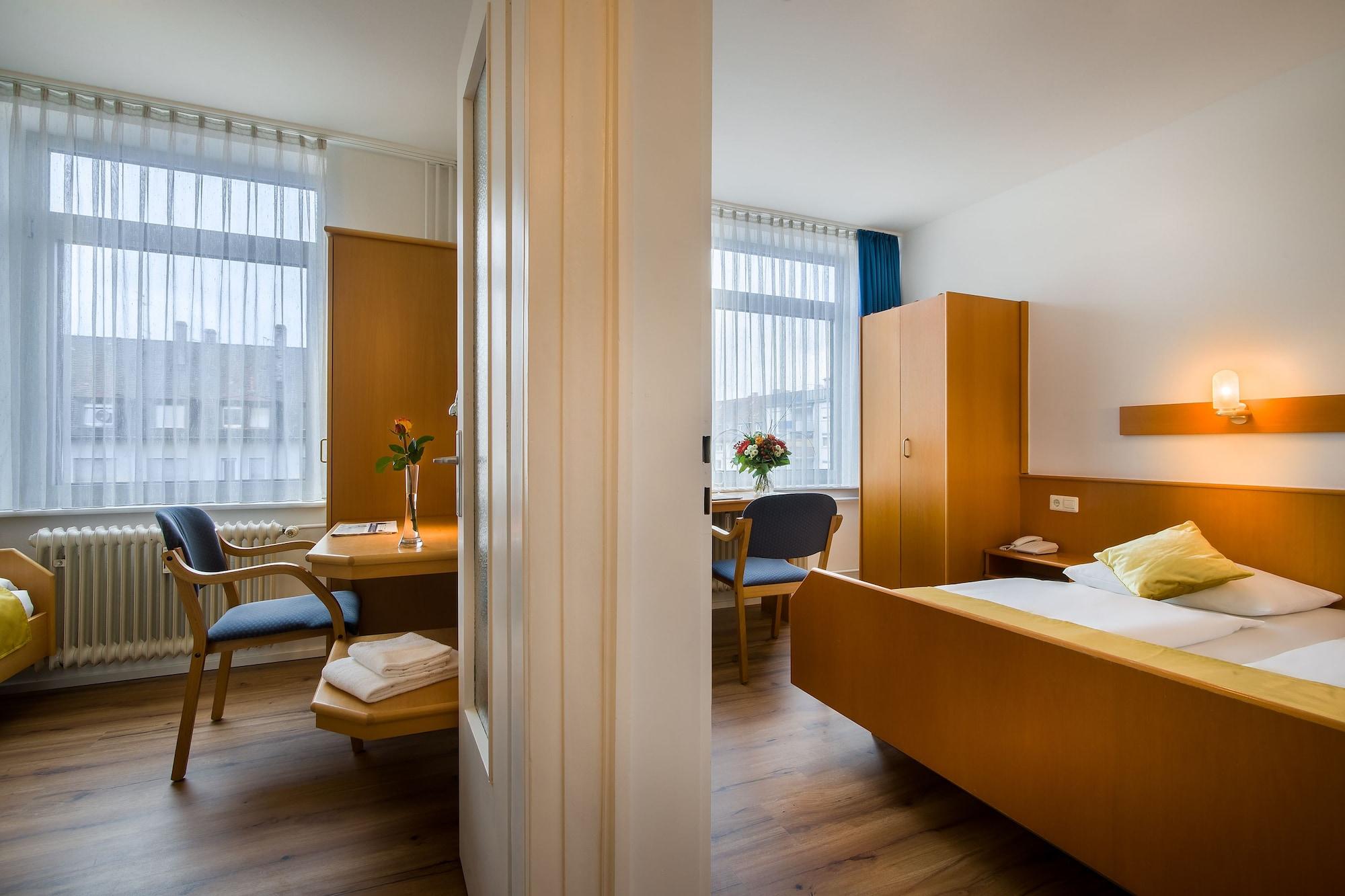 Scope Hotel Greif Карлсруе Екстериор снимка