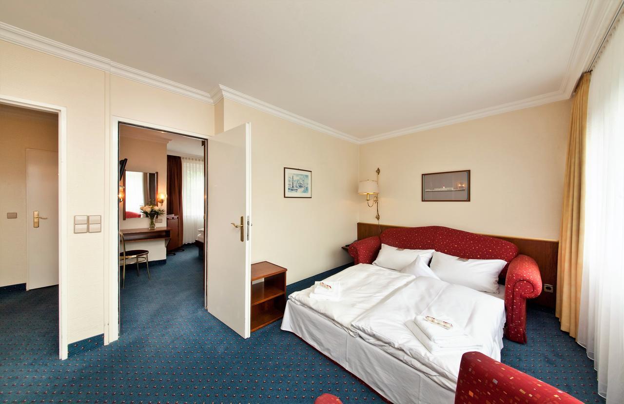 Scope Hotel Greif Карлсруе Екстериор снимка