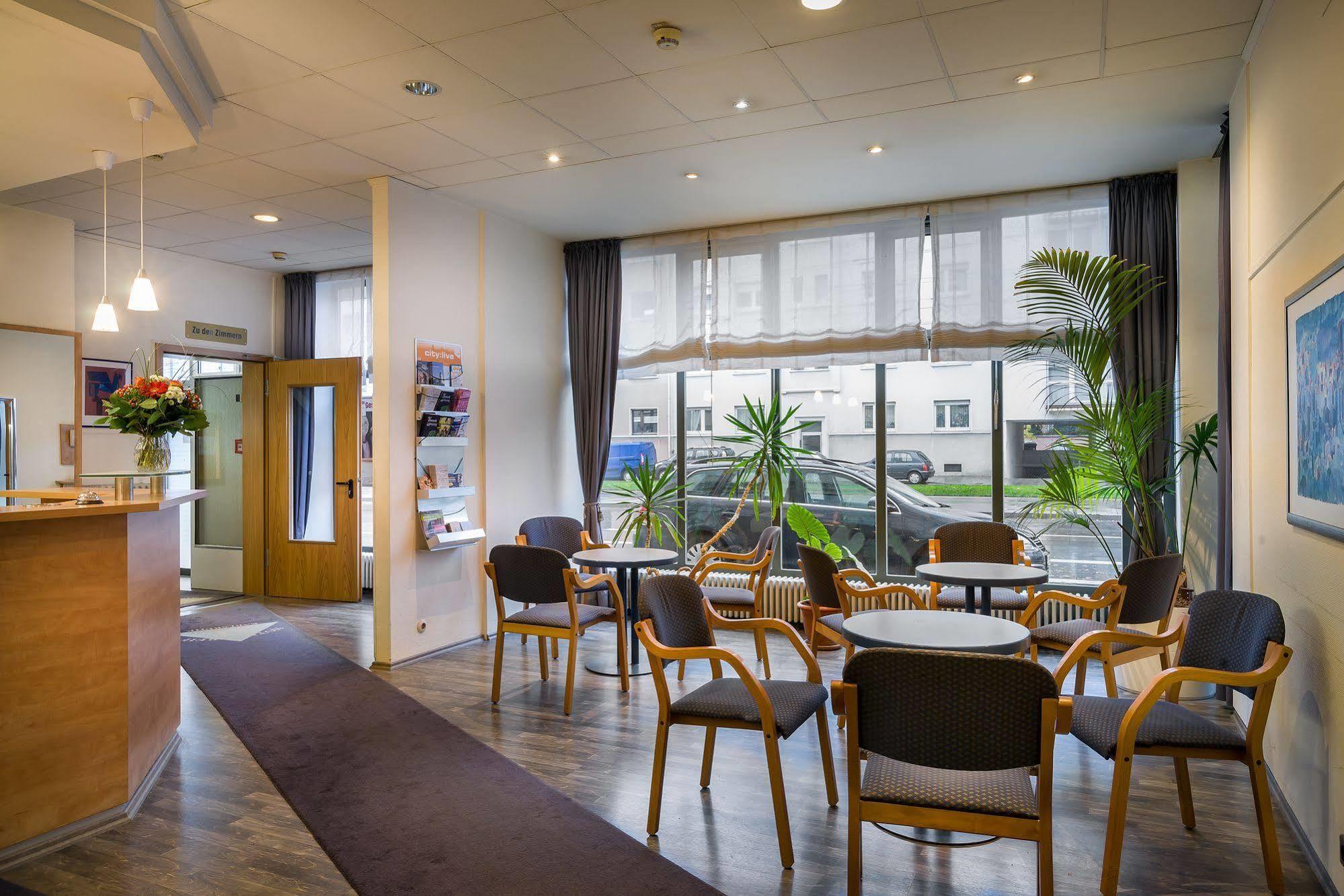 Scope Hotel Greif Карлсруе Екстериор снимка